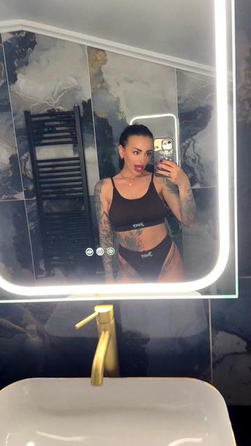 @Naomi Star Oficial