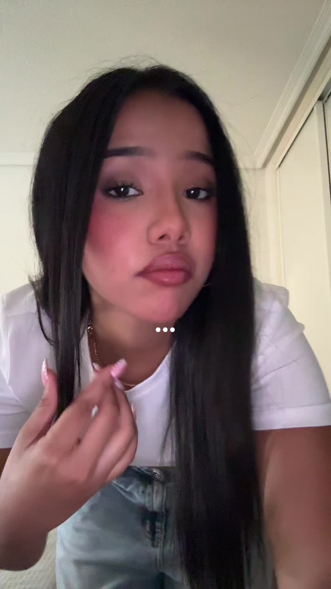 @Nicole Saliyas ๐ป๐ช