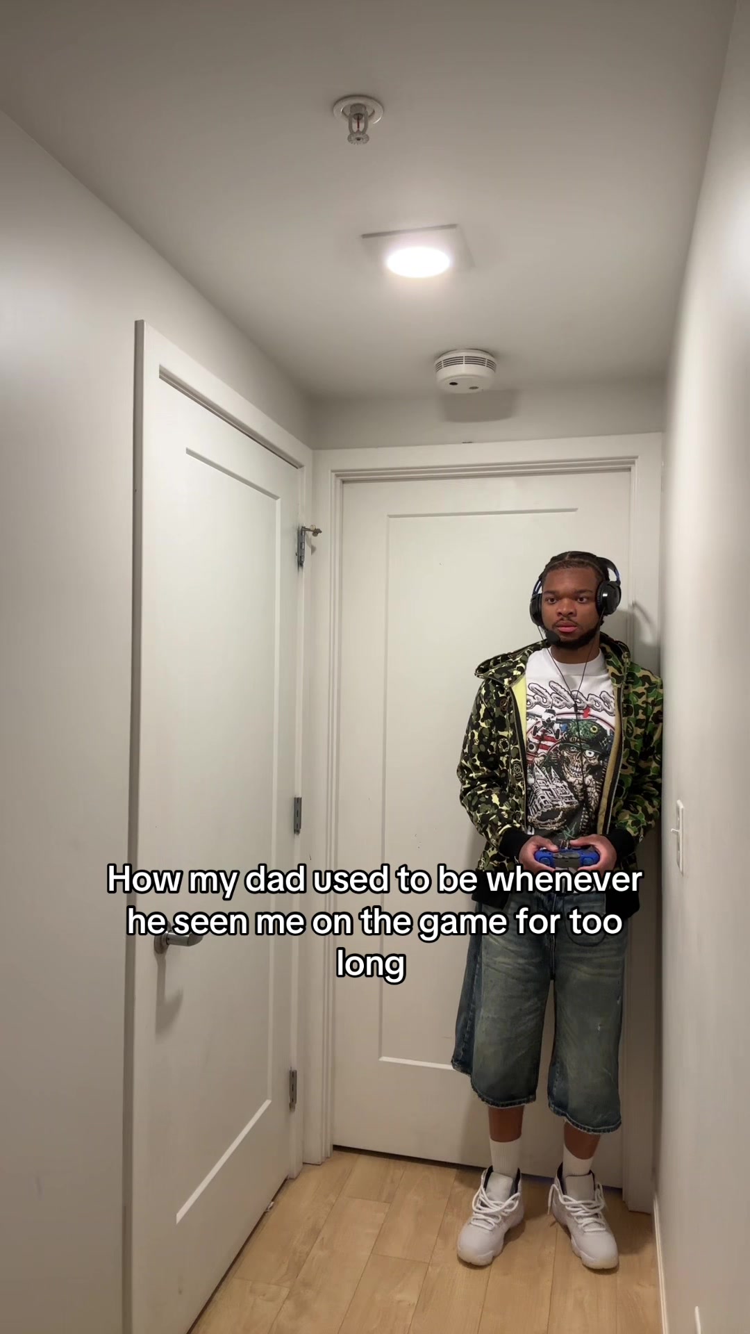 @￼