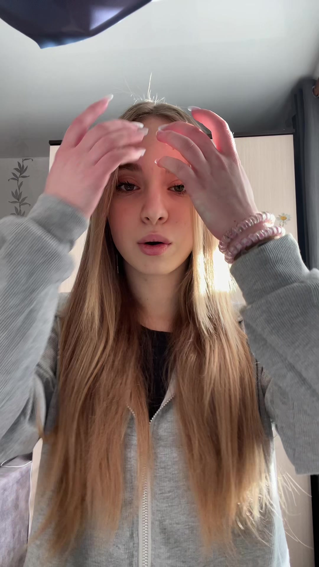 @𝐃