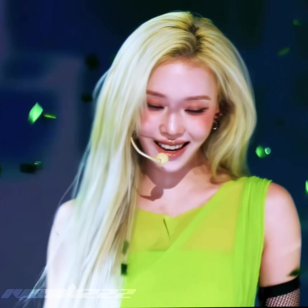 @vivi ❆。⋆❧