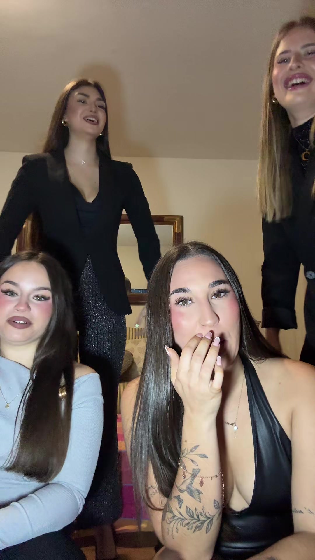 @crismoncu