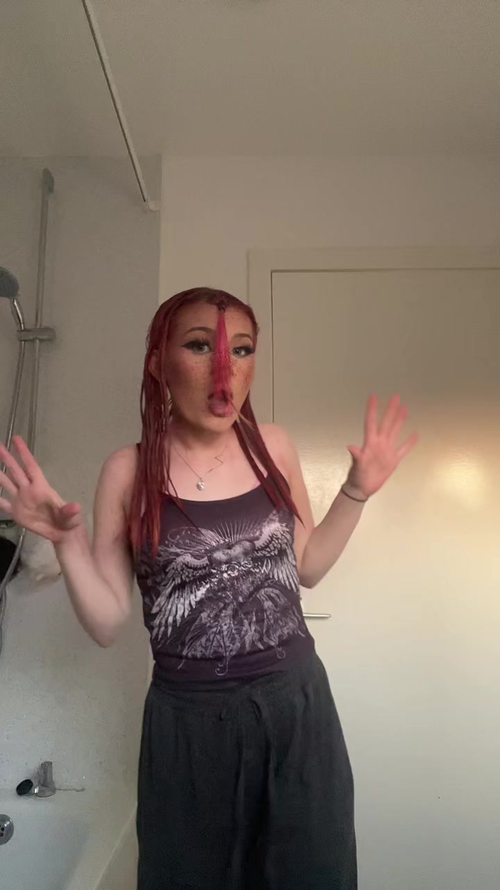 @Zoe Ferguson