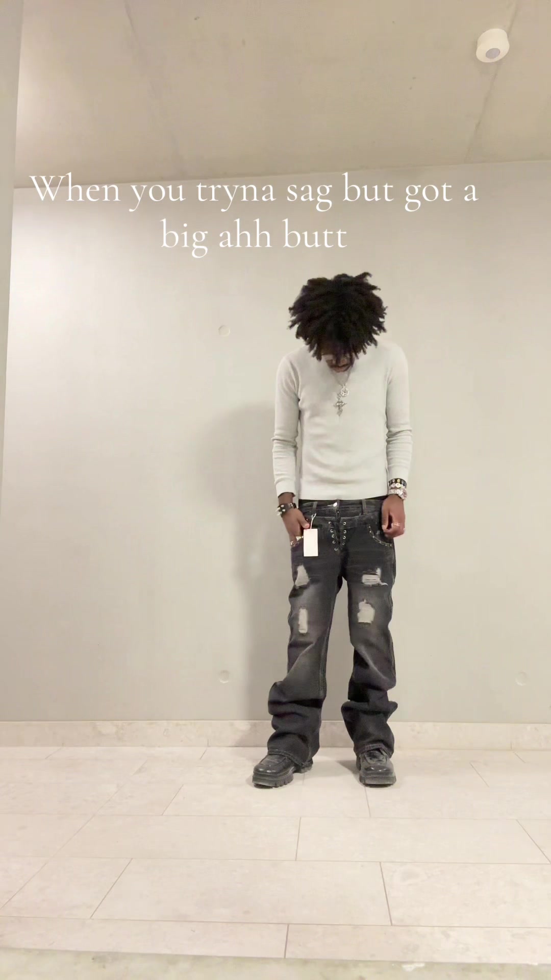 @YvngR4