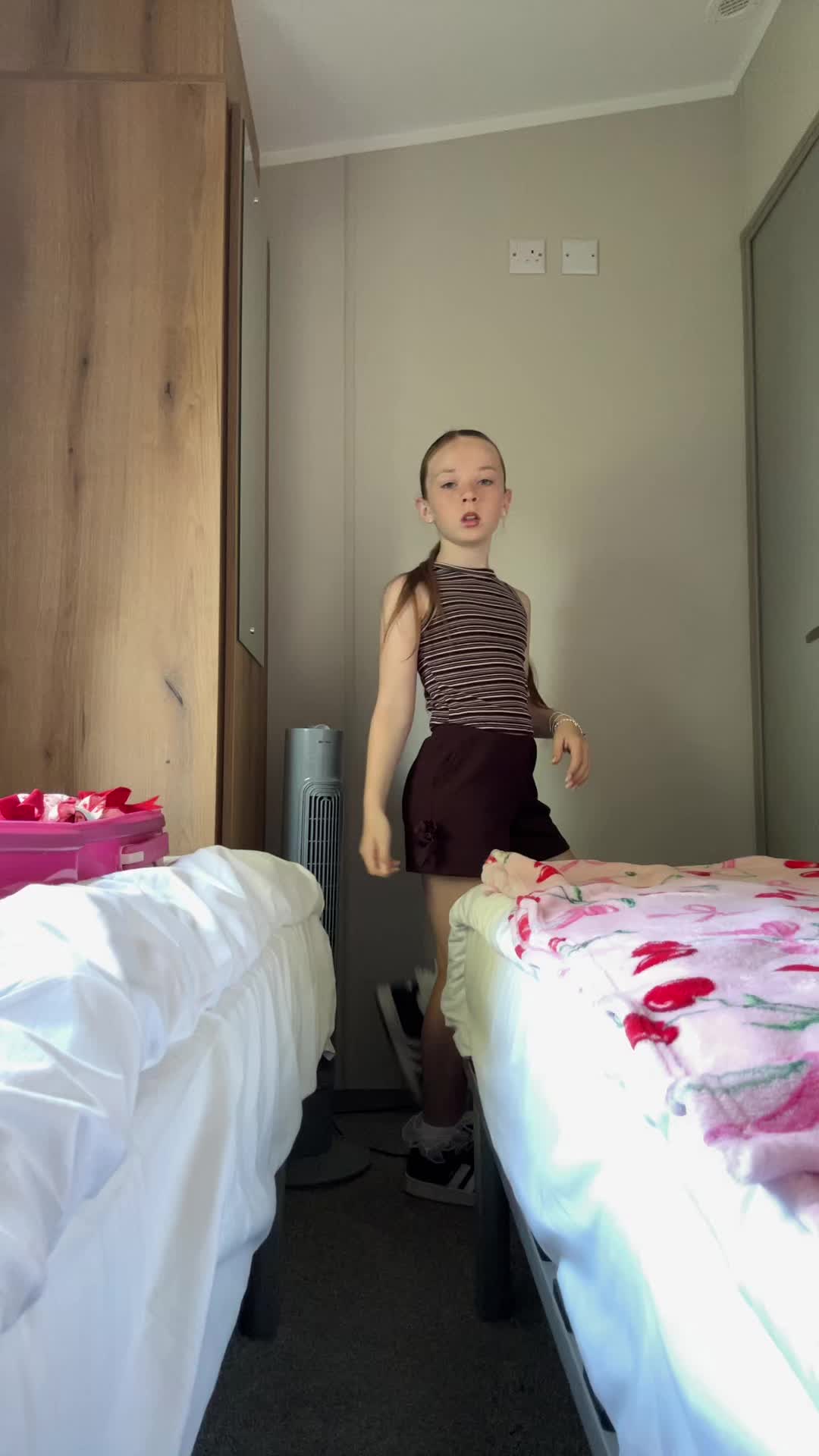 @&bull;maisie🦄🤍