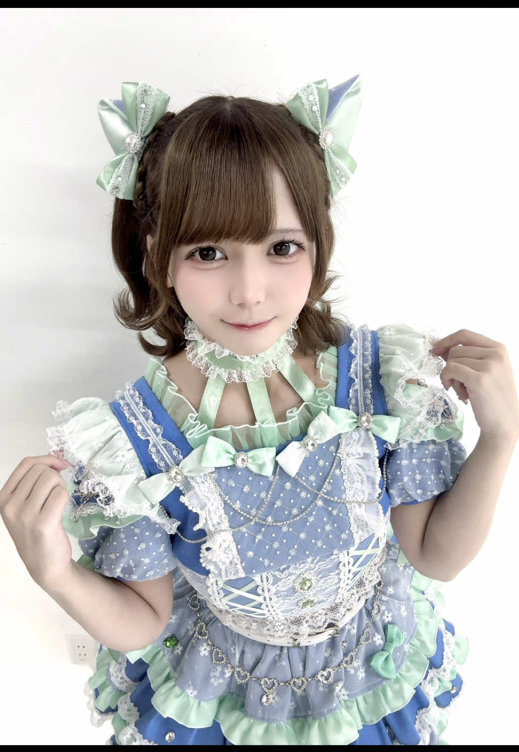 @ともちん