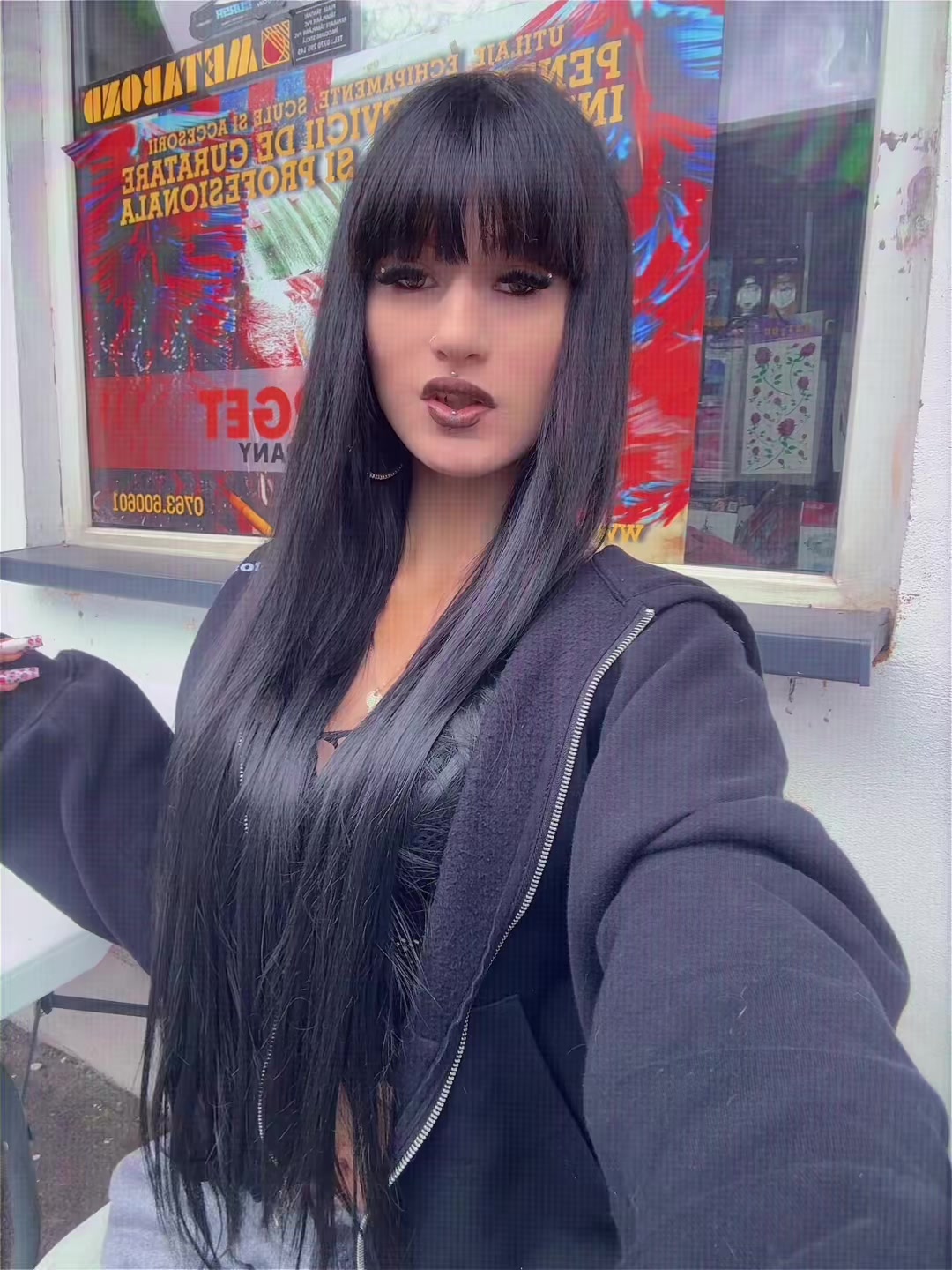 @Ale ale