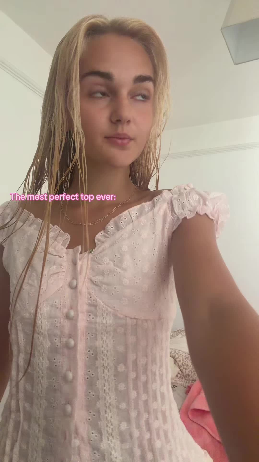 @itsskyyeeeee
