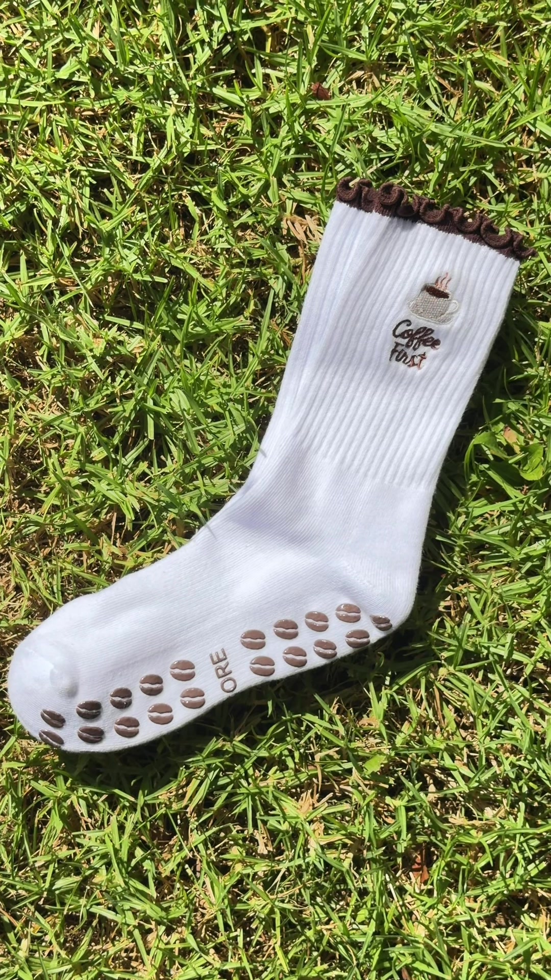 @Lisa Maree Grip Socks