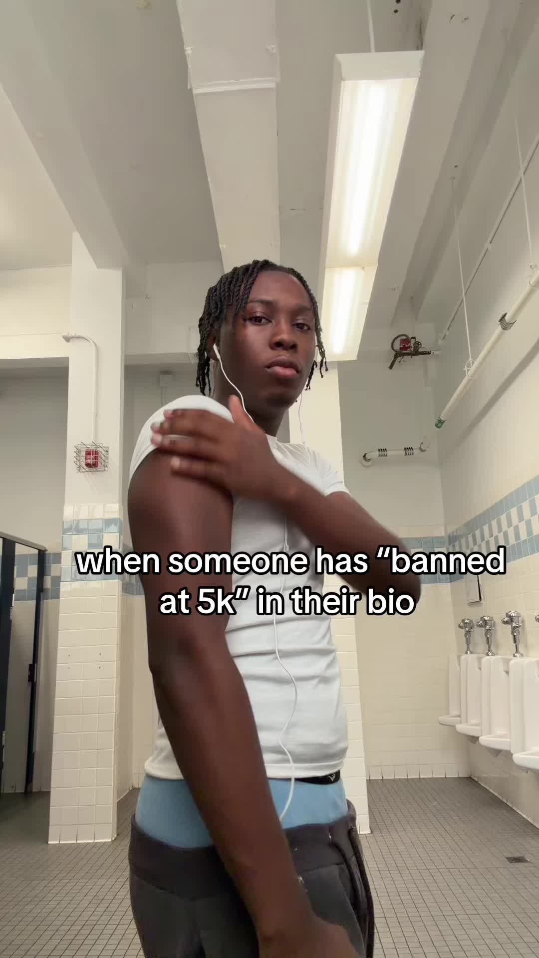 @mj