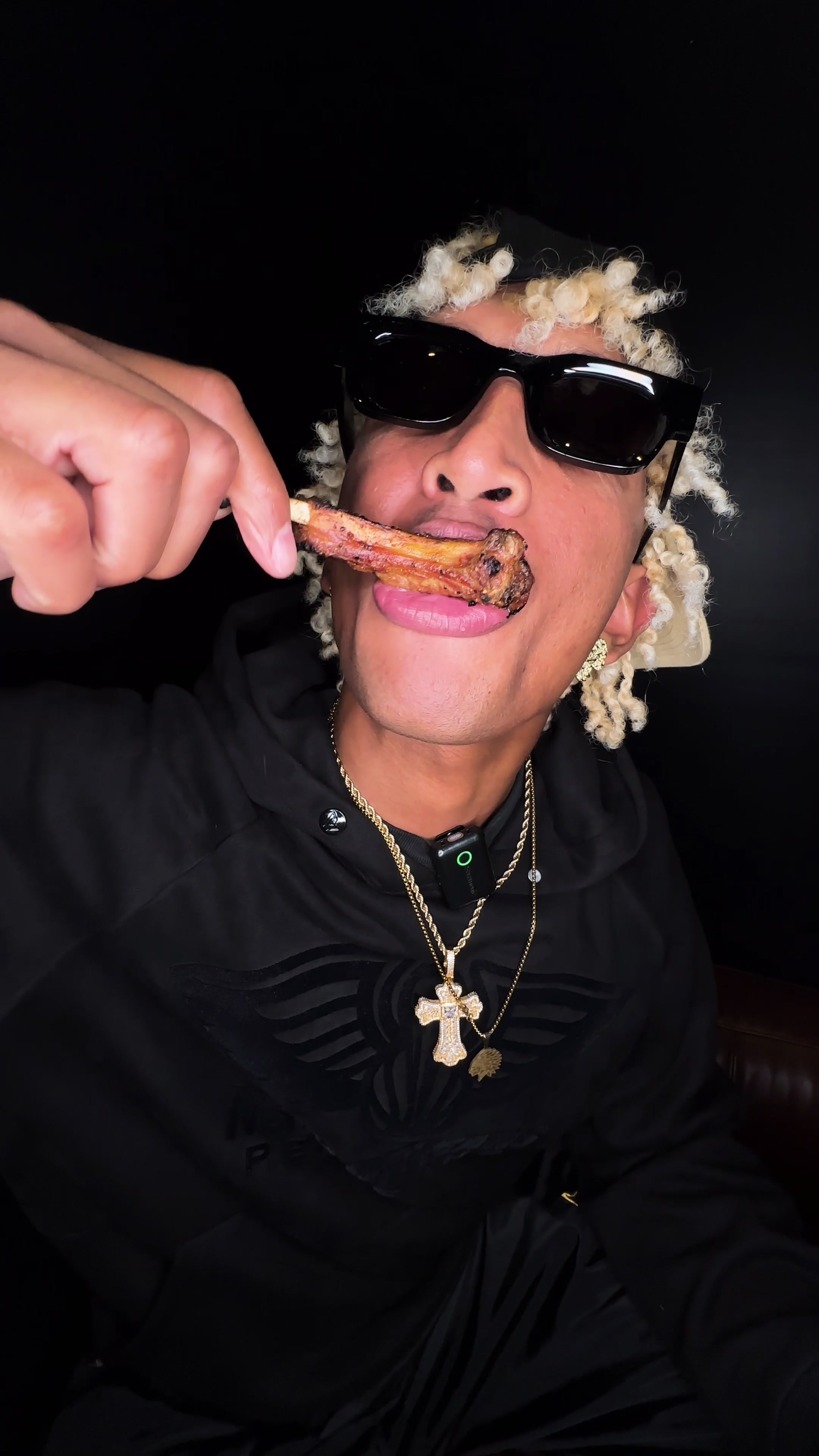 @KrazyBlondeboy