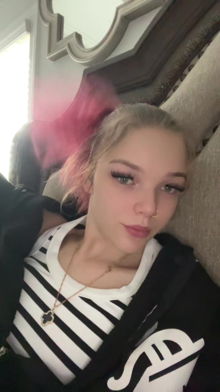 @Adriana Ella