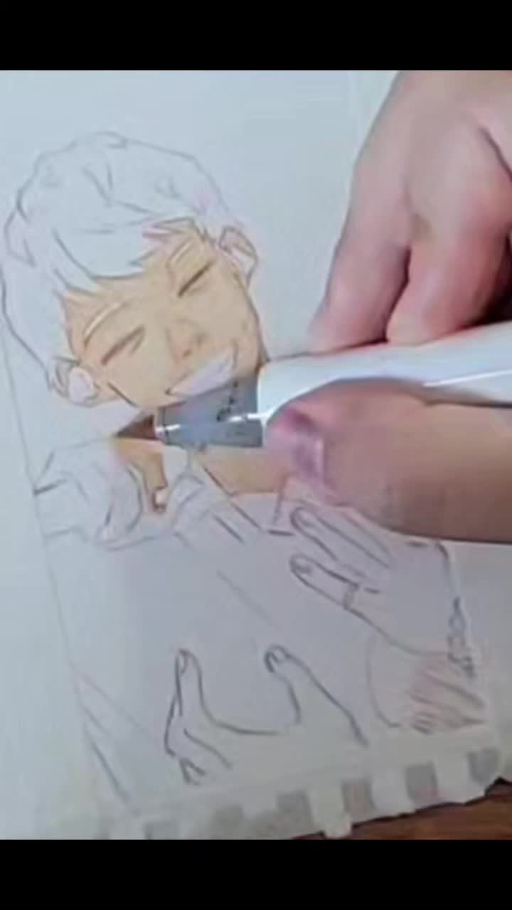 @Mandi 🎨