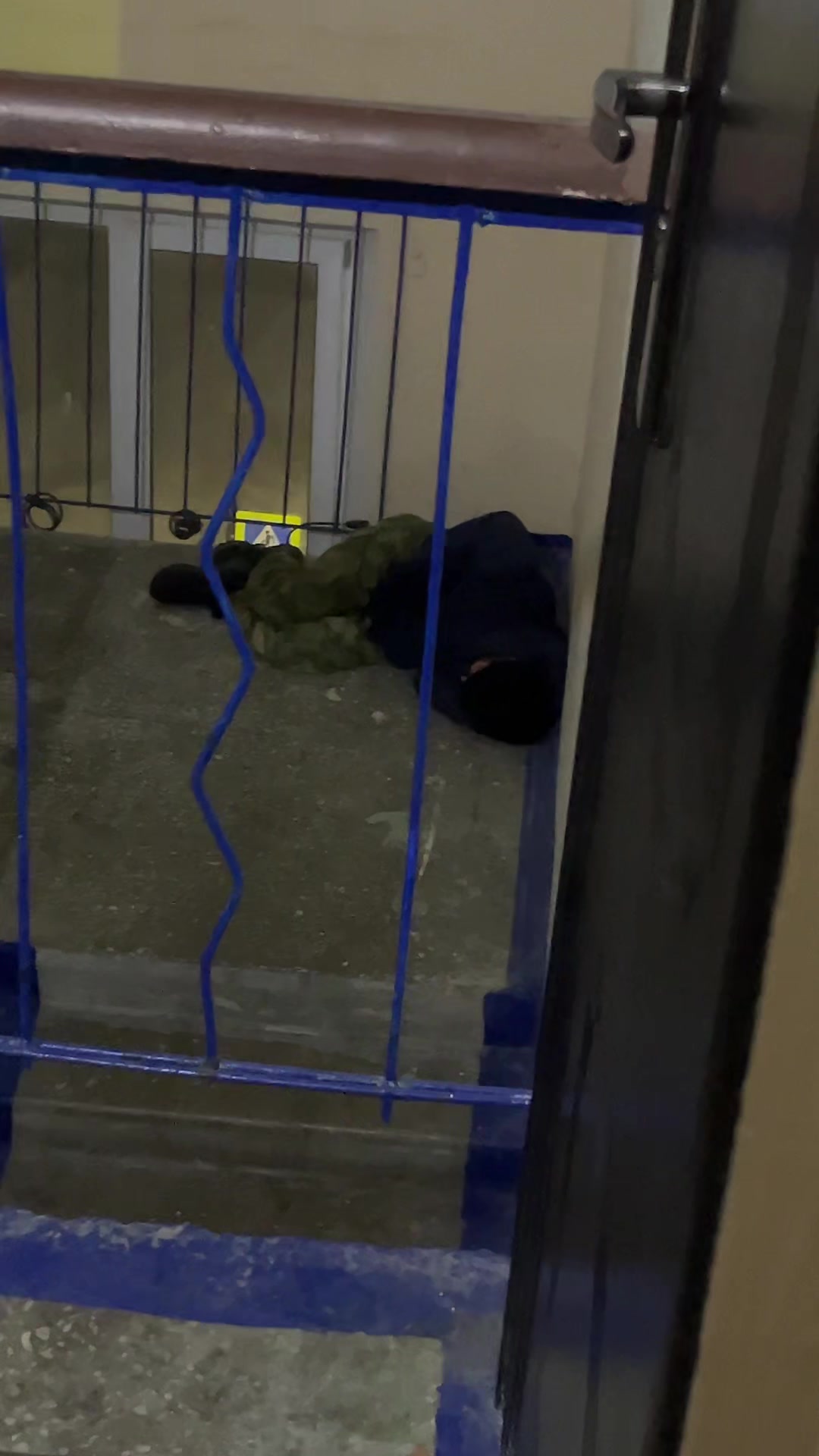 @Локау