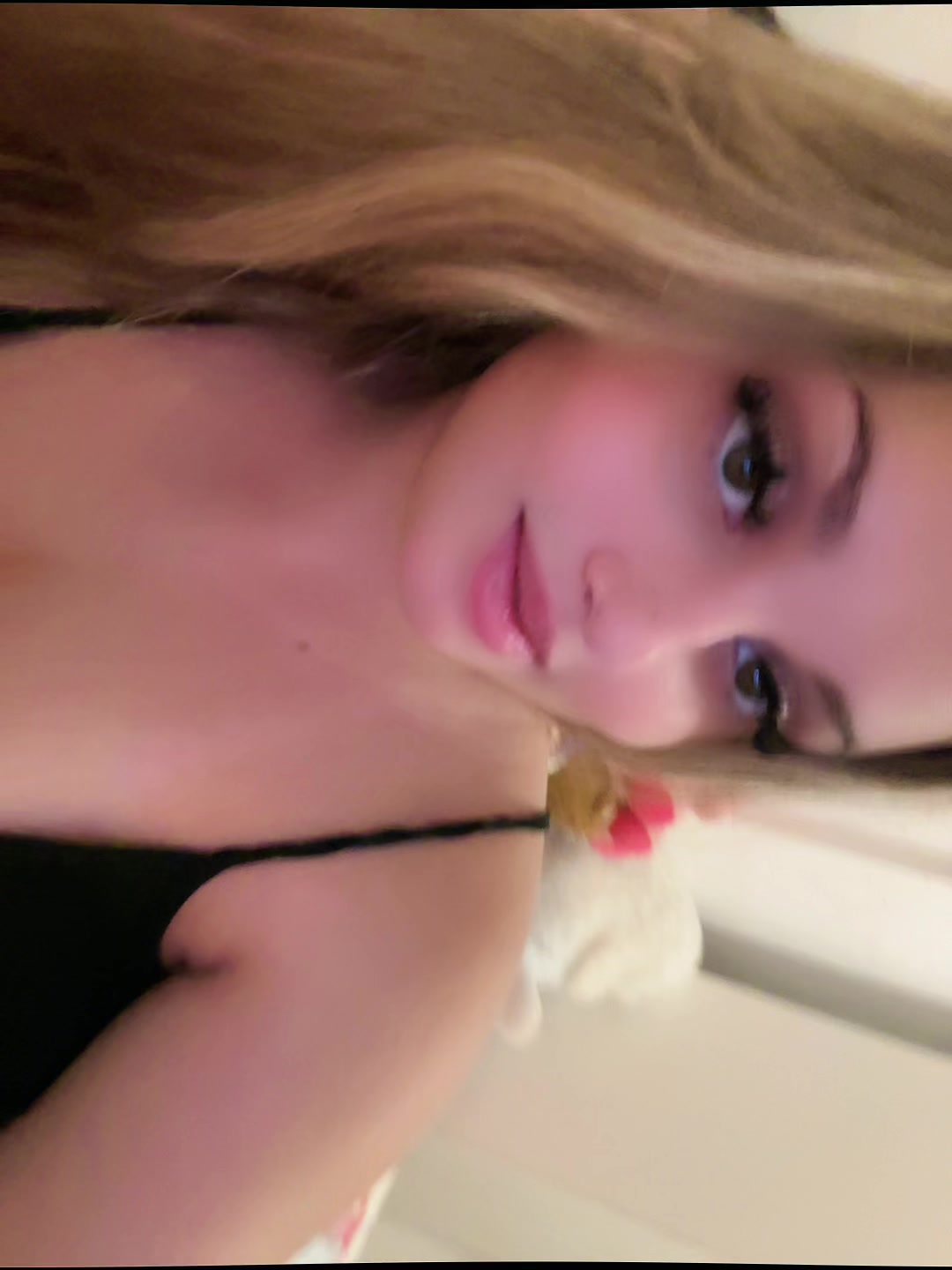 @Anna🇷🇴