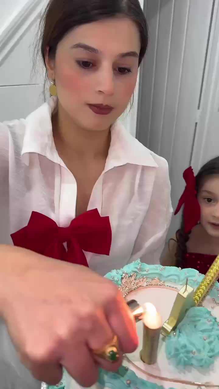 @☘️Lusyriana❤️leonora☘️👩&zwj;👧&zwj;👧