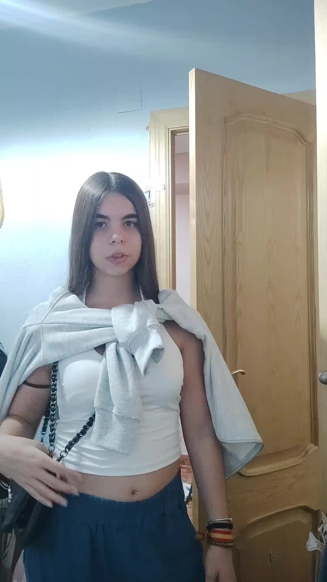 @𝓒𝓪𝓻𝓵𝓪𝓽𝓪