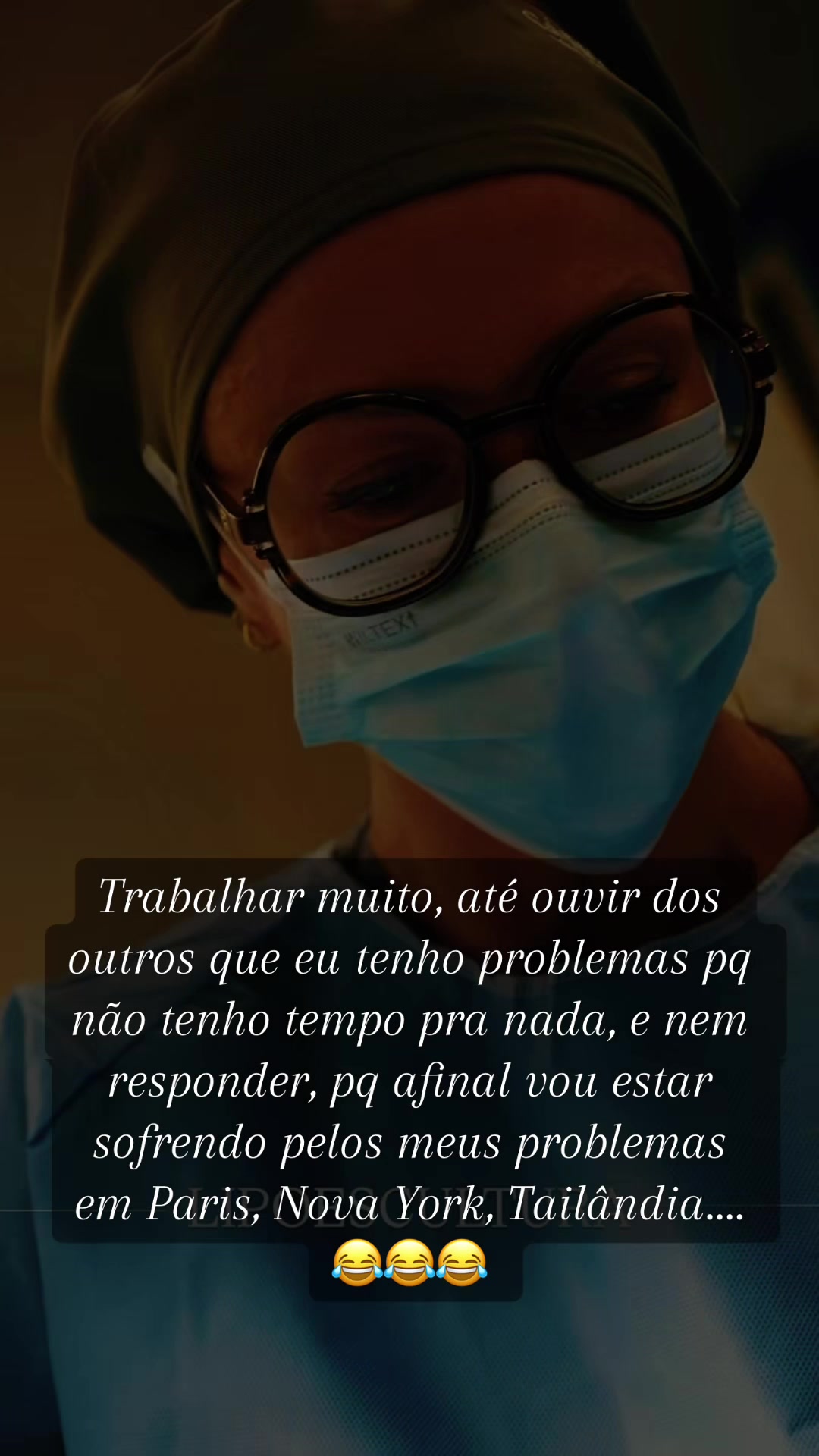 @Dra. C&aacute;ssia Simon