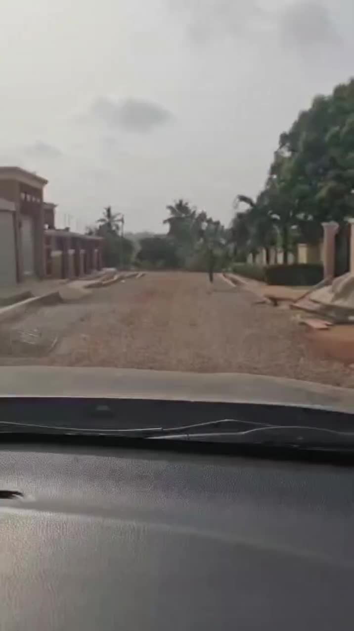 @Sikabaa Ama Boatemaa(TINA5)