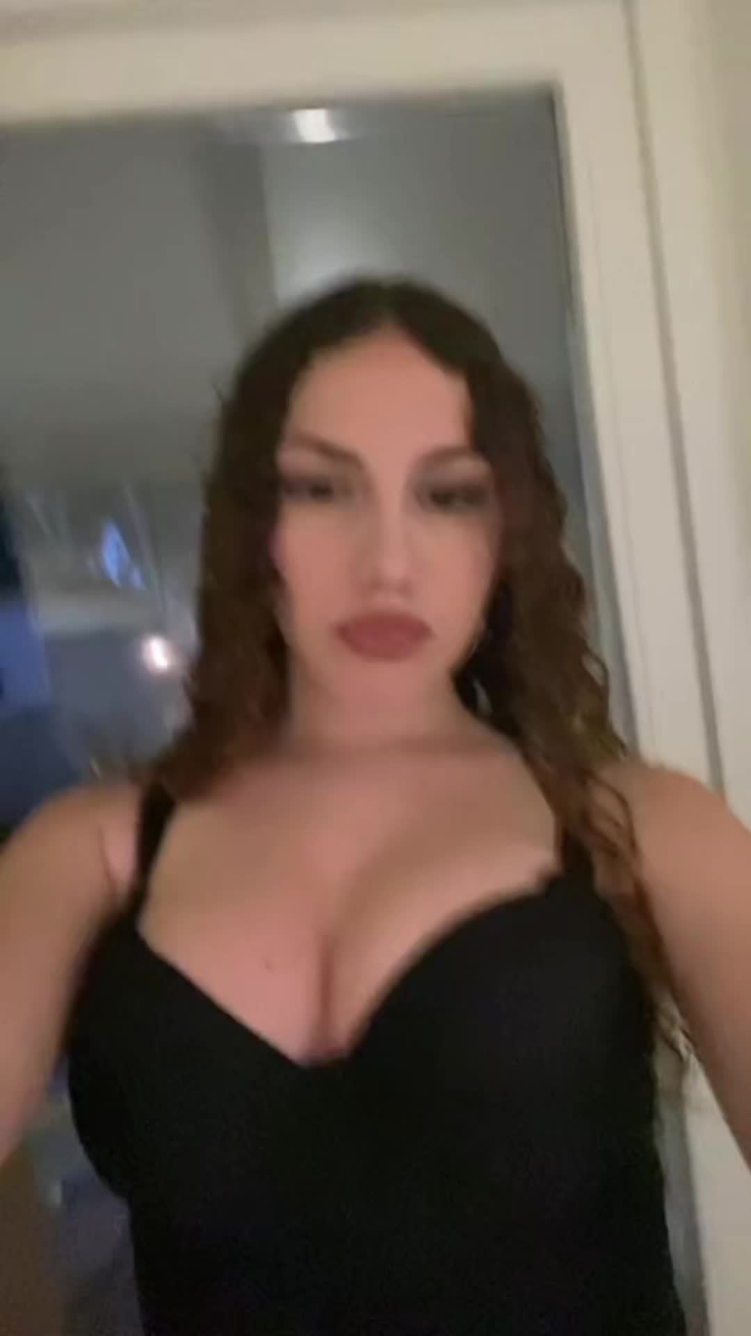 @viv&igrave;