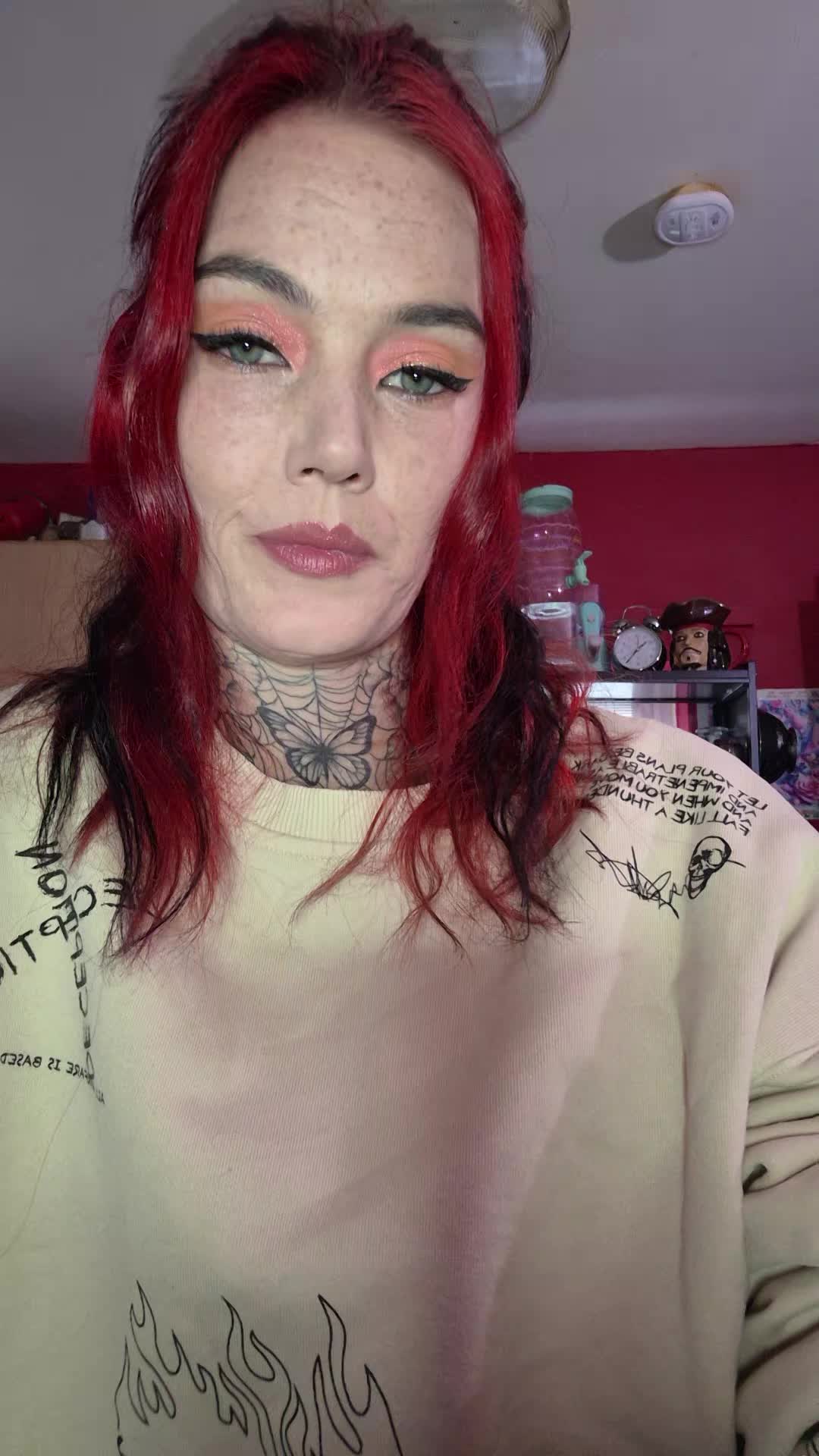 @🦋Kat🦋