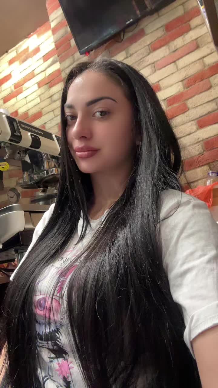 @Mikkaela Kamburova
