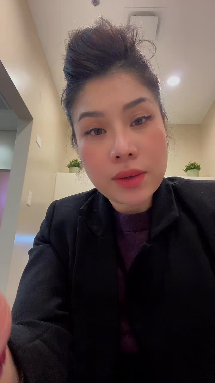 @Hoàng Thuỳ