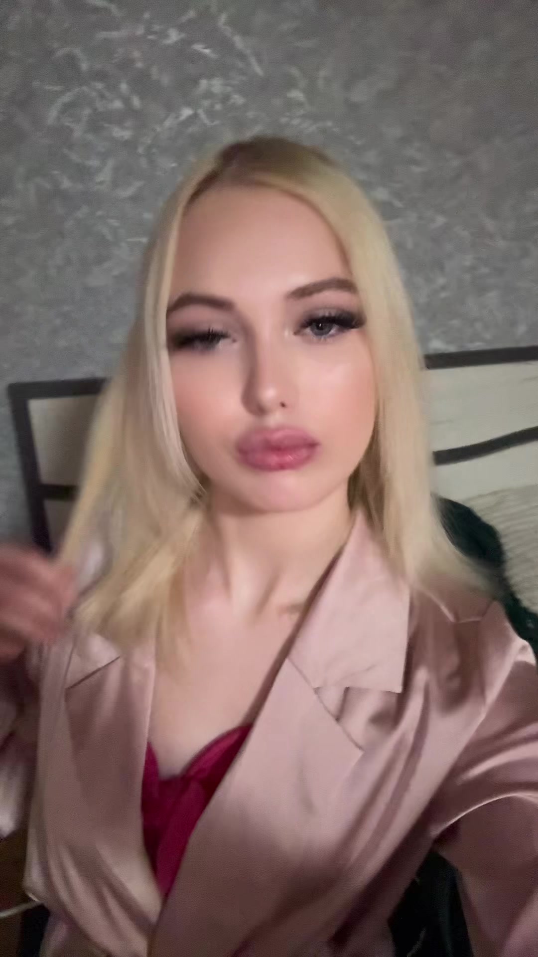 @🧛🏻