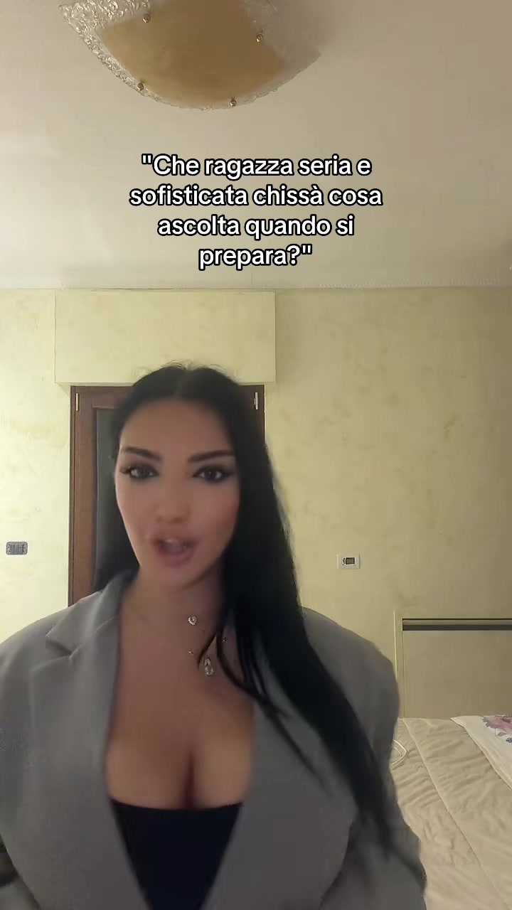 @alxsja_