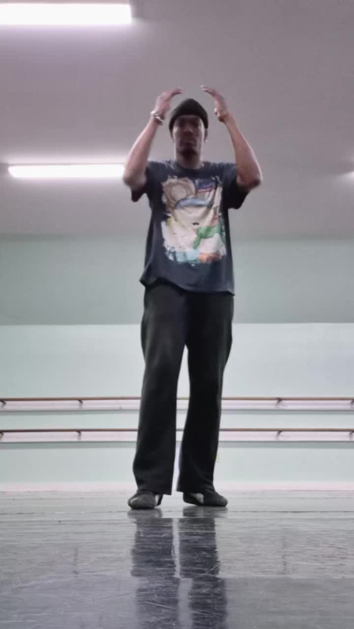 @Dancemachine