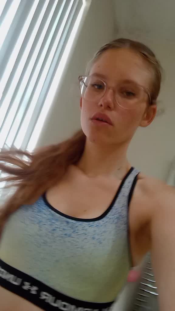 @scarlett_hollyxx25