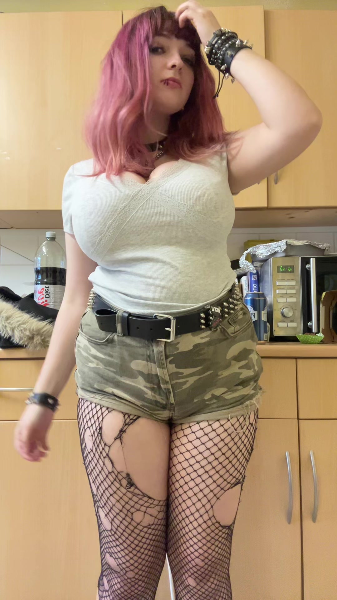 @leebee