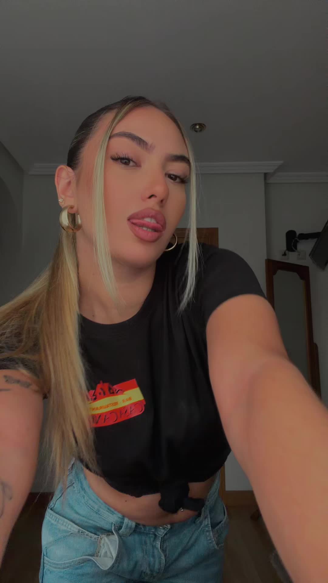 @Mar&iacute;a 🍓