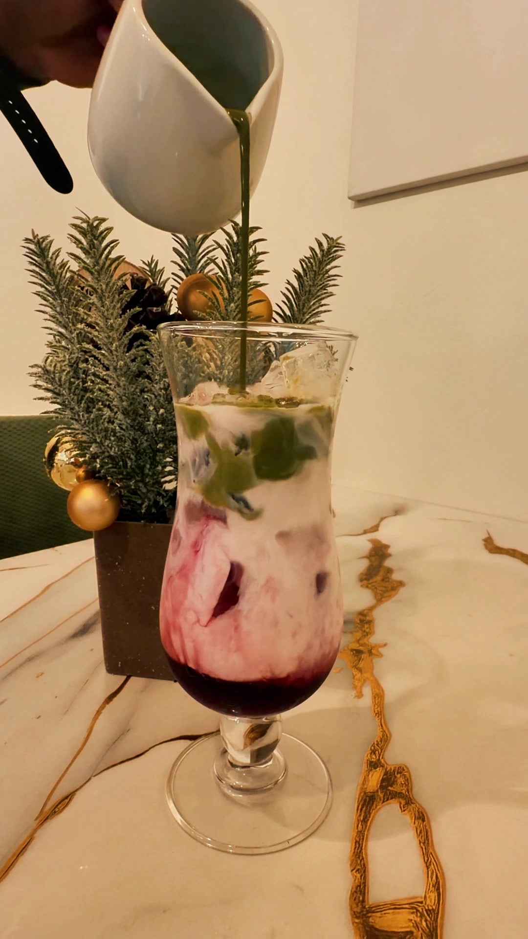 @Dboujeecafe