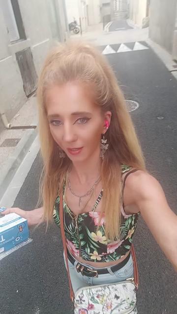 @Aur&eacute;lie