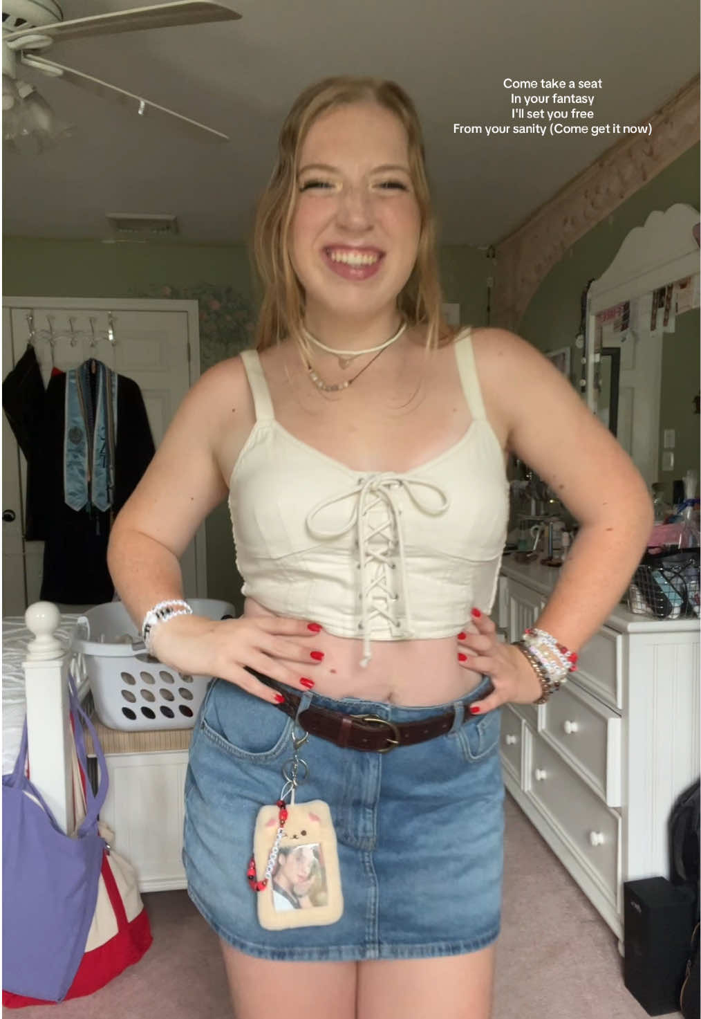 @Nicole💞🤟🏻