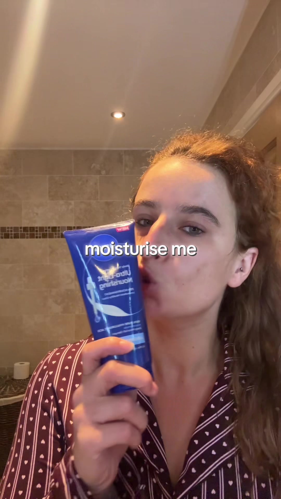 @chaoswithkate