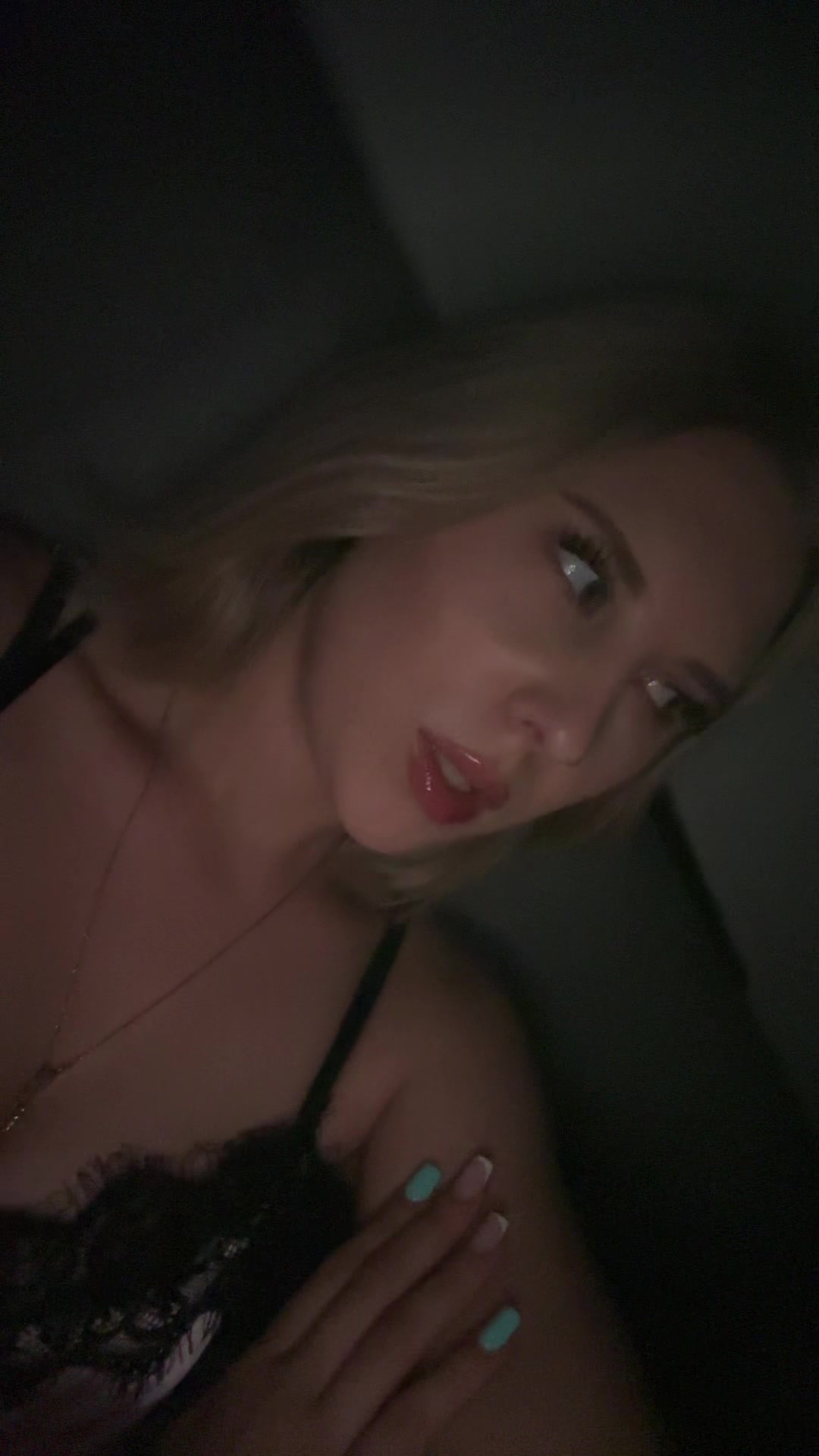 @Vika
