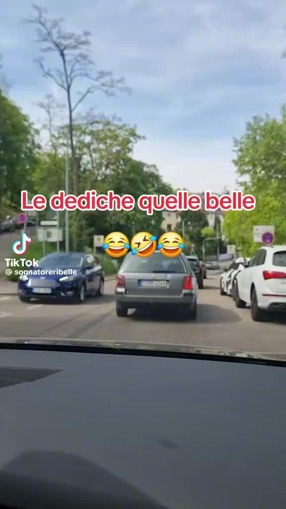 @Paola