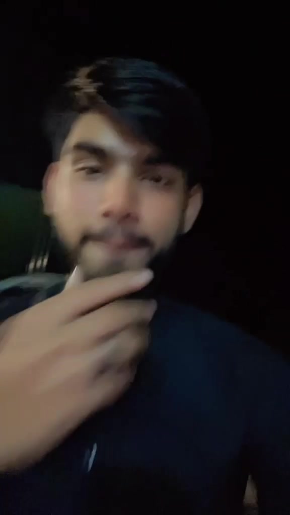 @𝓘𝓽'𝓼 𝓶𝓮 𝔃𝓾𝓫𝓲💸