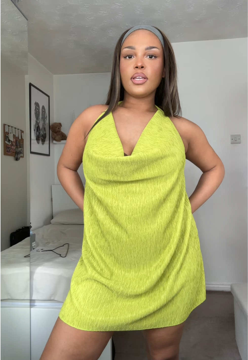 @Zhan&eacute;