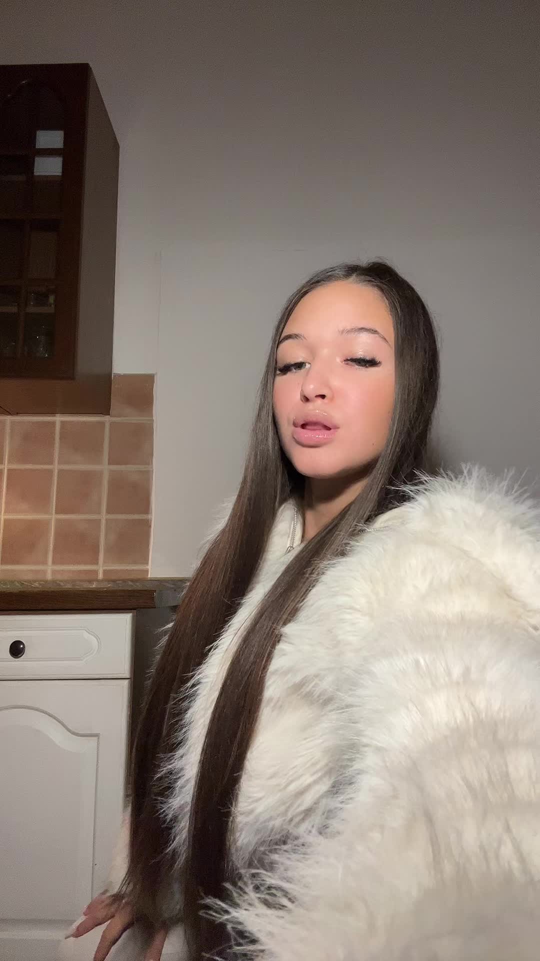 @Ayuraglam
