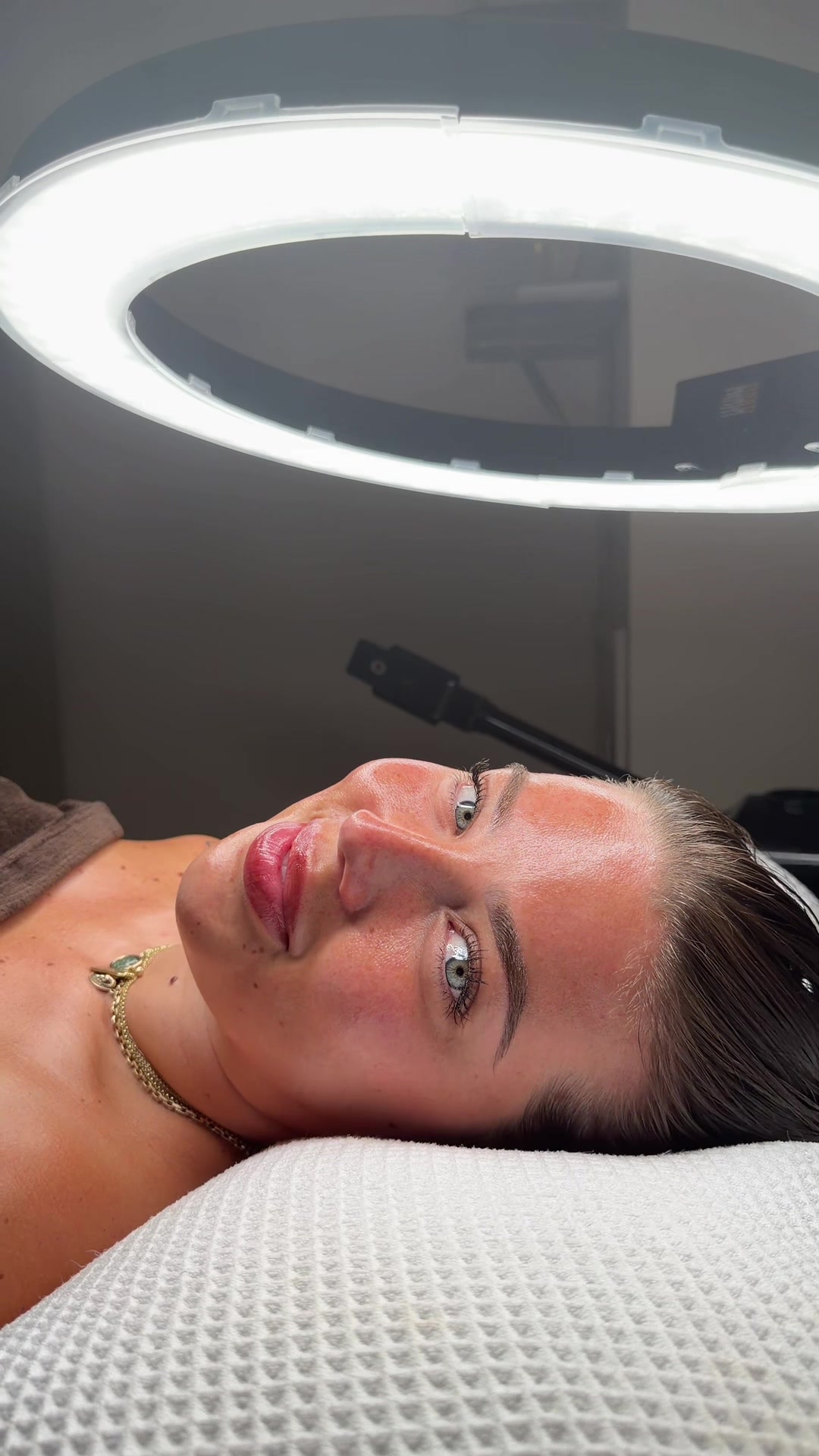 @IzzyDavey