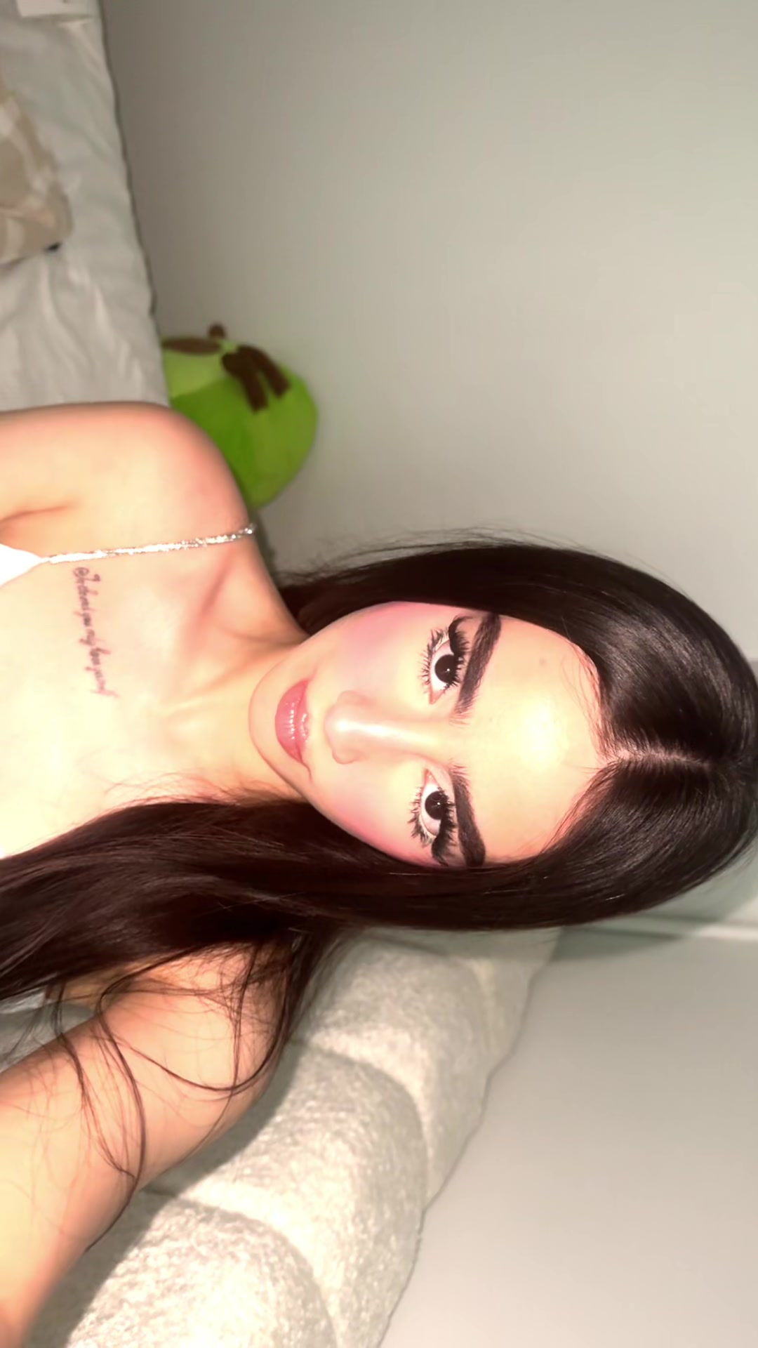 @melikakhakbazz