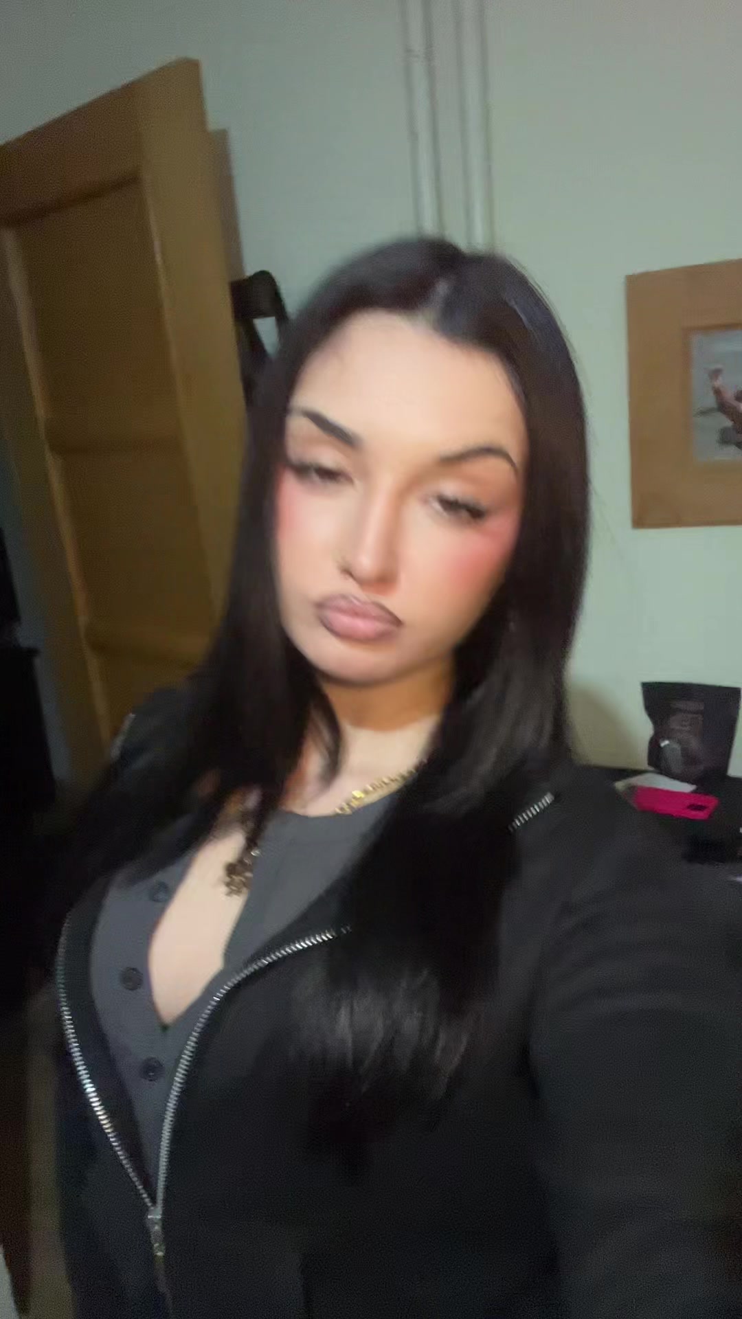 @<3