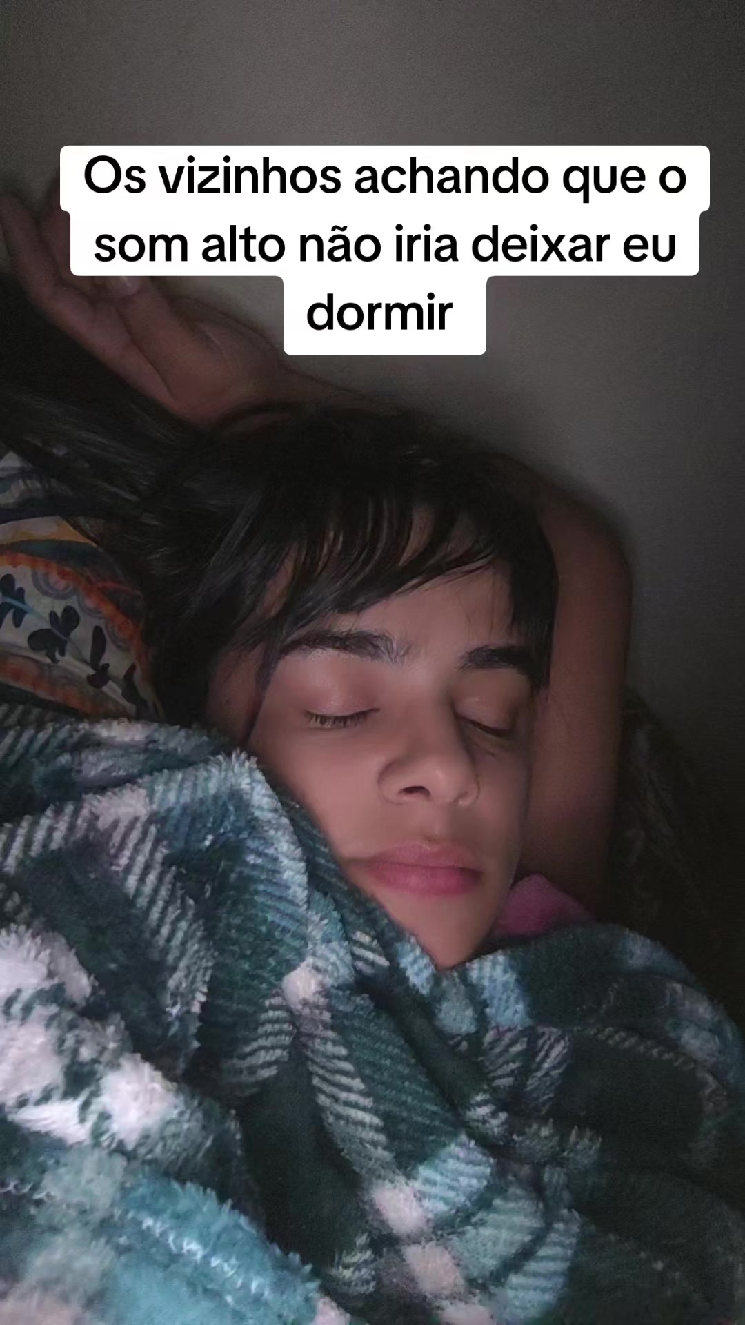 @La&iacute;s Roberta