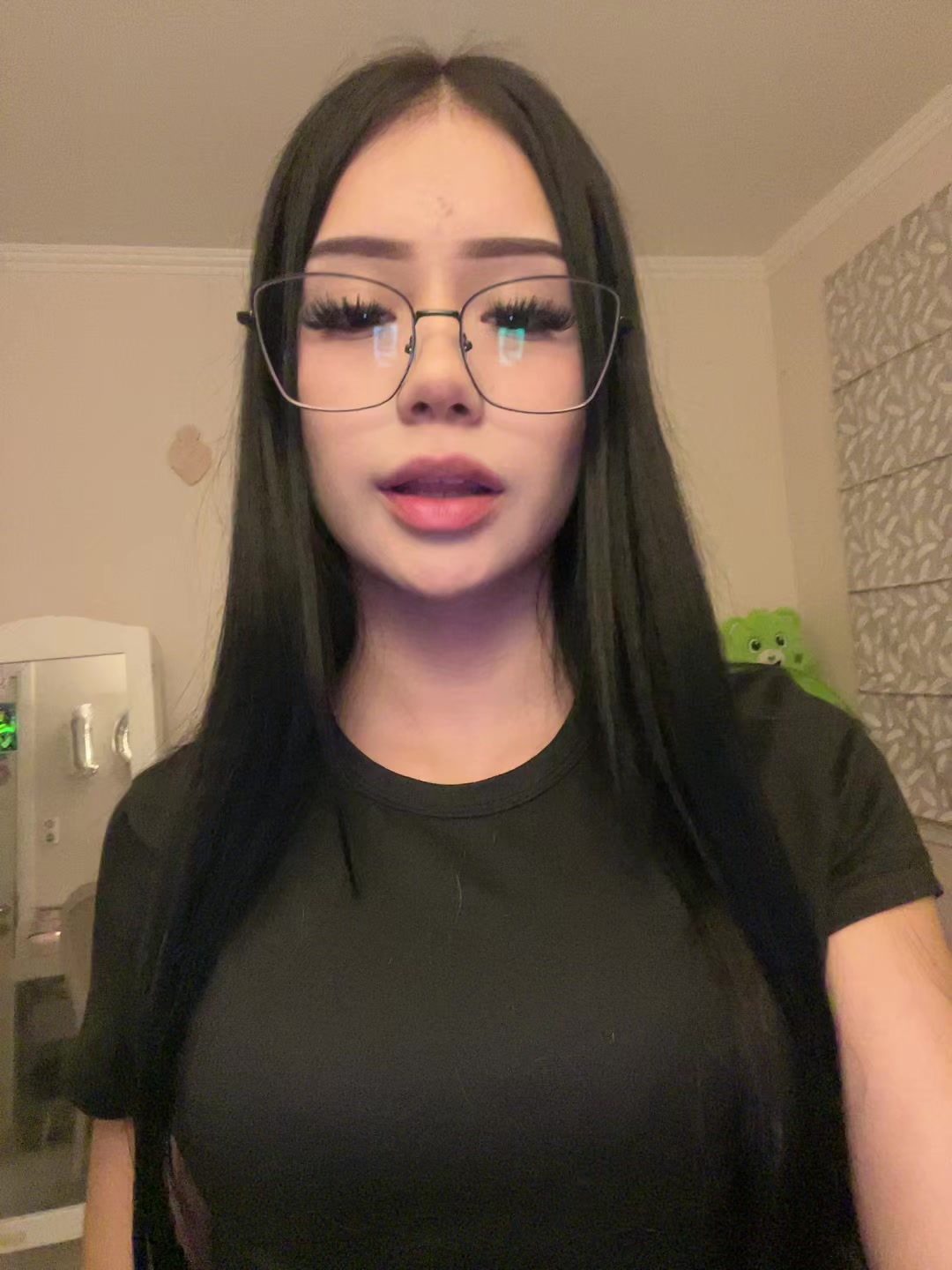 @sopbhiee