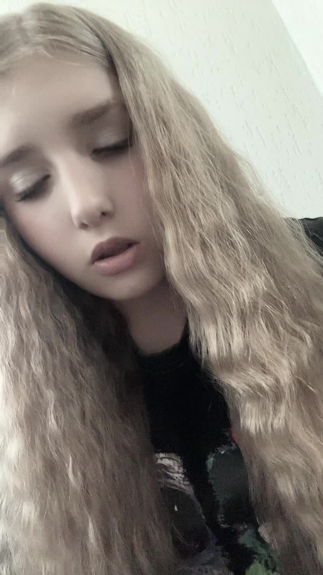 @Amina