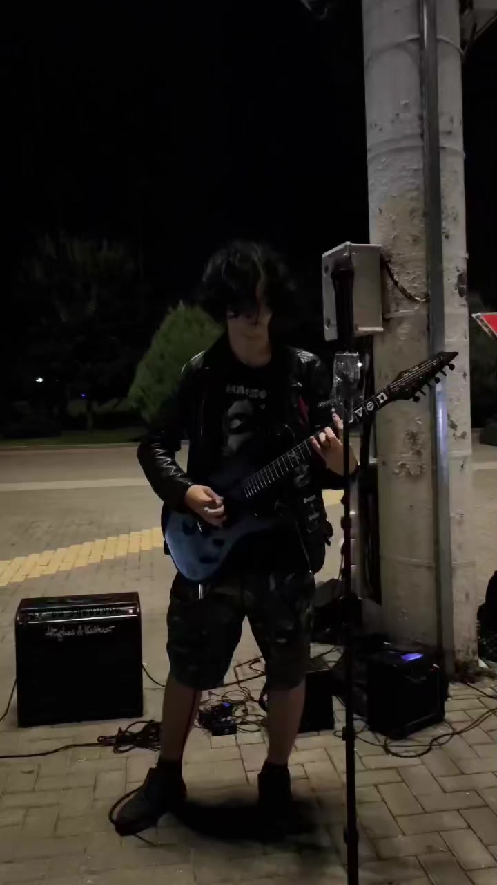 @🎸STRASSER🎸