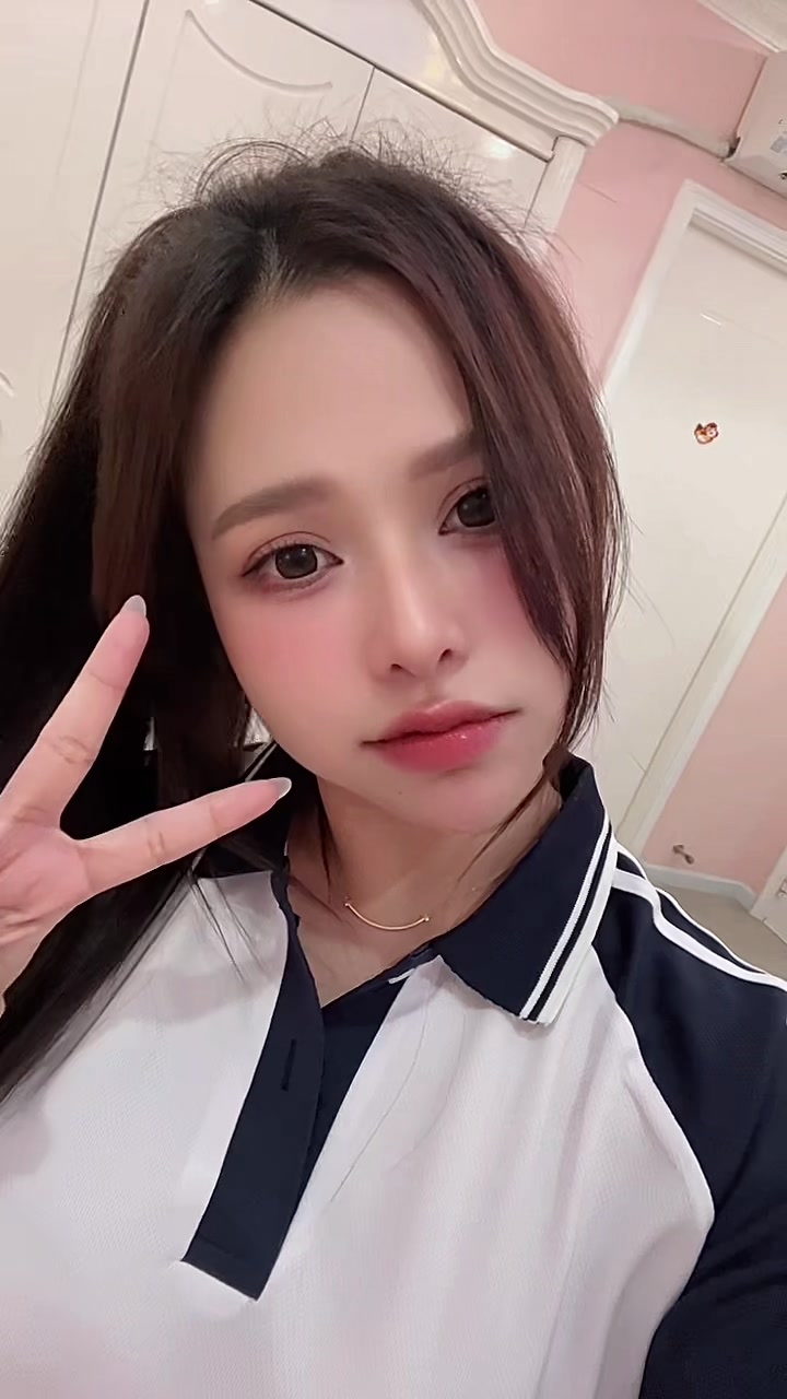 @Fang Fang 🪶